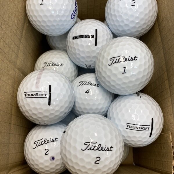 12 Titleist Tour Soft Pearl/Grade A Lake Balls (Qty. 12)