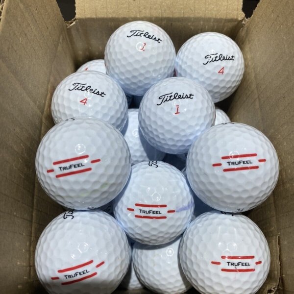 12 Titleist Trufeel Pearl/Grade A Lake Balls (Qty. 12)
