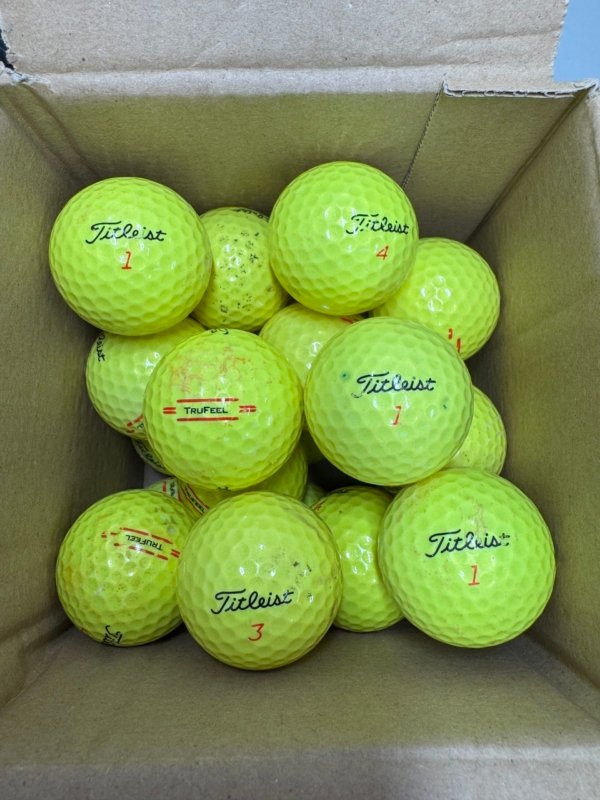TITLEIST TRUFEEL YELLOW B GRADE LAKE BALLS