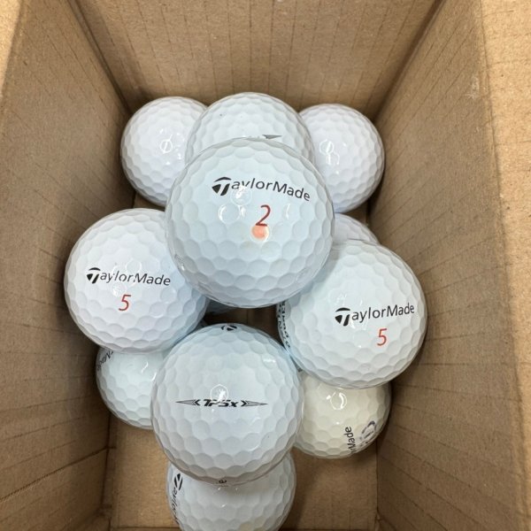 12 TAYLORMADE TP5X PEARL/A LAKE BALLS