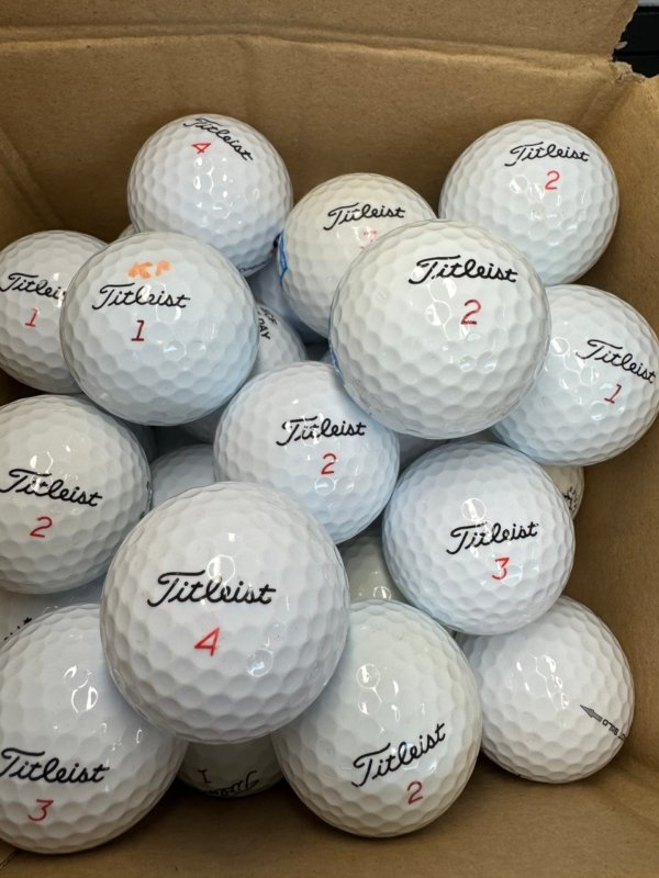 50 TITLEIST MIXED MODELS PEARL/A GOLF BALLS